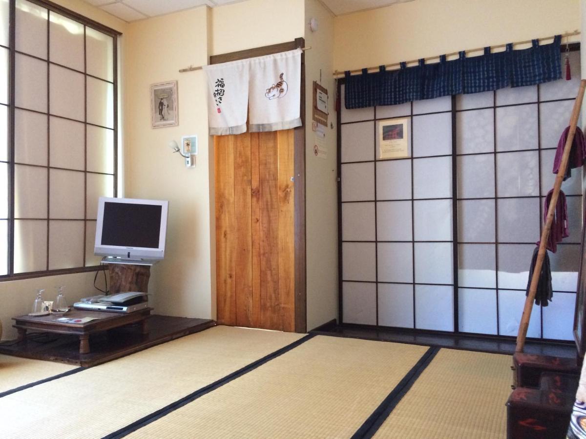 Minshuku Chambres D'Hotes Japonaises ティエール エクステリア 写真
