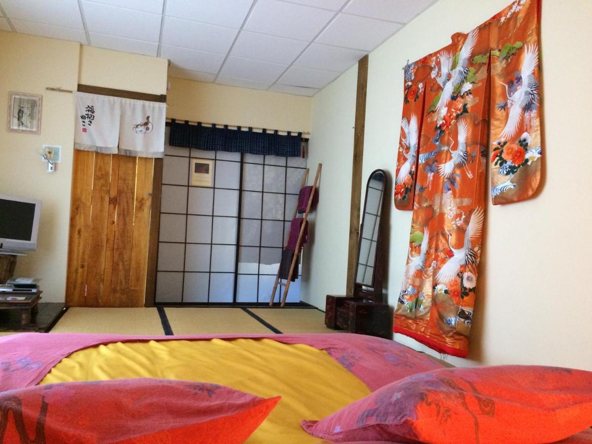Minshuku Chambres D'Hotes Japonaises ティエール エクステリア 写真